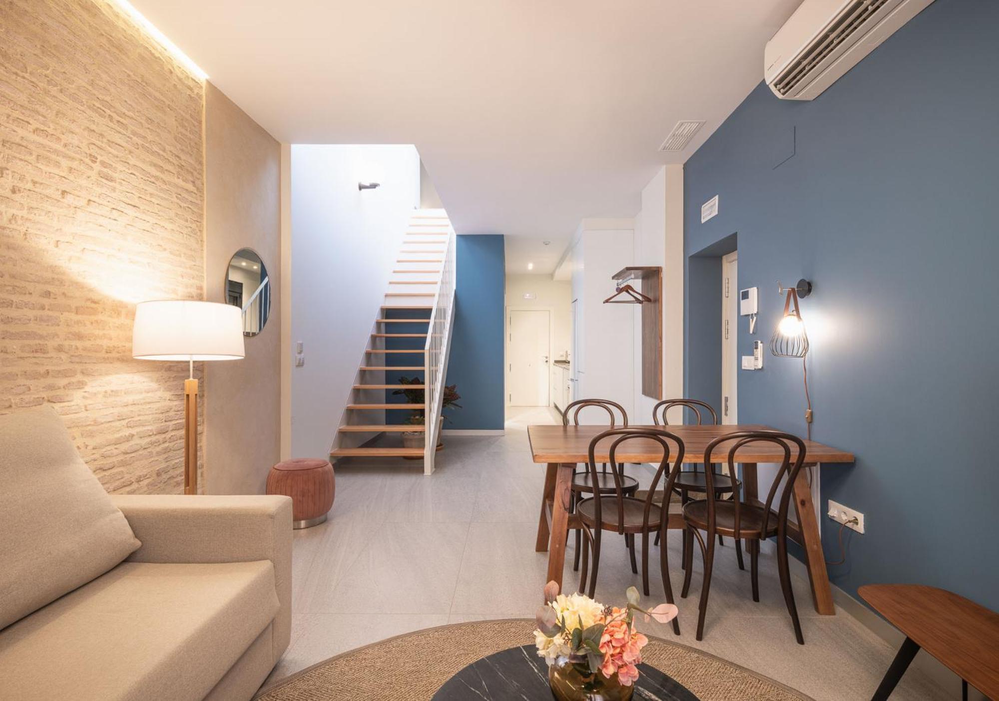 Terra Triana Apartments Севилья Экстерьер фото