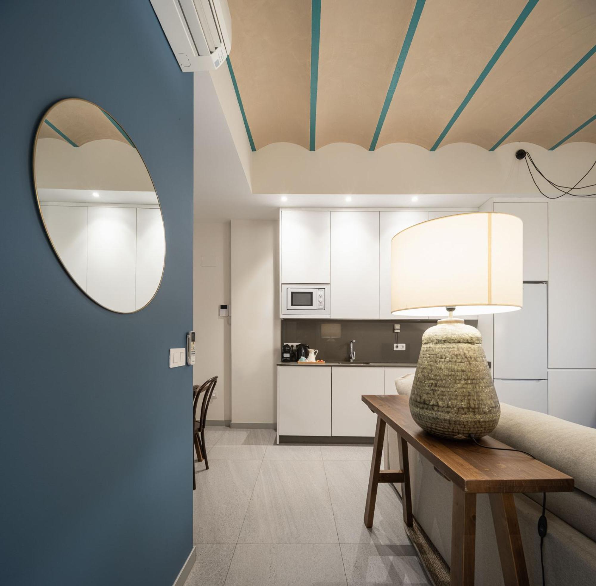 Terra Triana Apartments Севилья Экстерьер фото